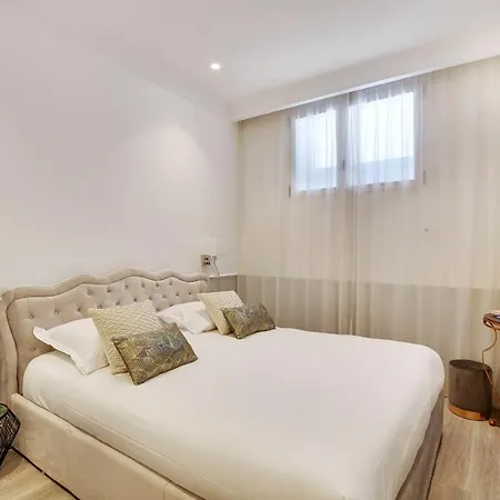 Amazing 3br8p - Place De L'etoile Appartamento *