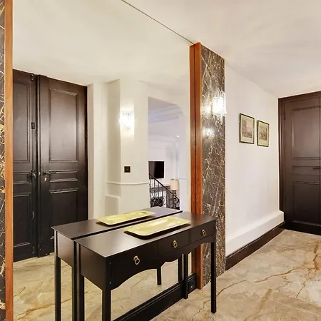 Amazing 3br8p - Place De L'etoile Appartamento *