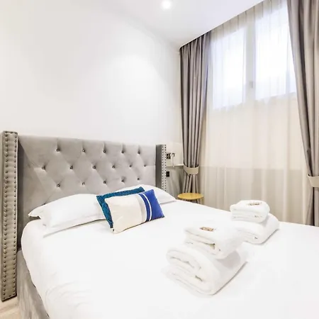 Amazing 3br8p - Place De L'etoile Appartamento
